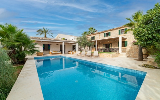 1001 Nacht meets Mallorca - Designer Neubau-Villa am Fuße des Galatzo in Es Capdella mit Pool
